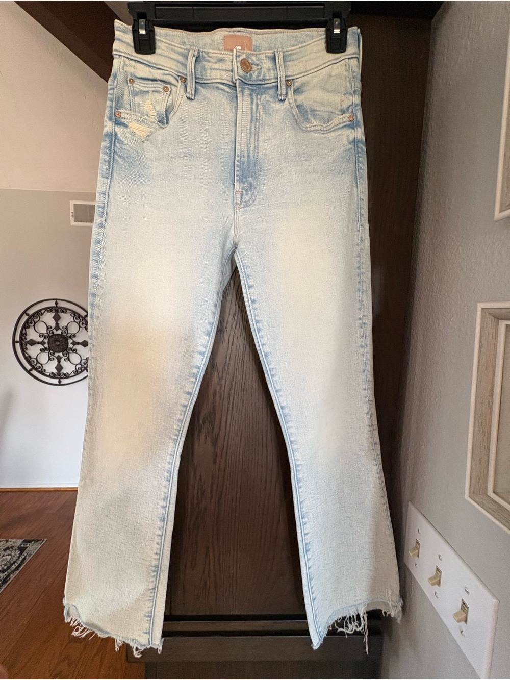 MOTHER Insider Crop Step fray Jeans size 27 in SMOOTH SAILING ⛵️ - Picture 7 of 9
